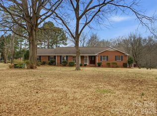 6309 Farmlake Dr, Mint Hill, NC 28227
