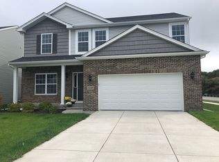 13249 Roosevelt Pl, Crown Point, IN 46307