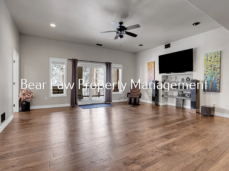 30200 Beaver Creek Ln — Photo 34
