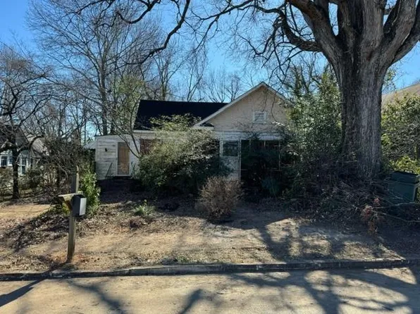 1658 Temple Ave, College Park, GA 30337