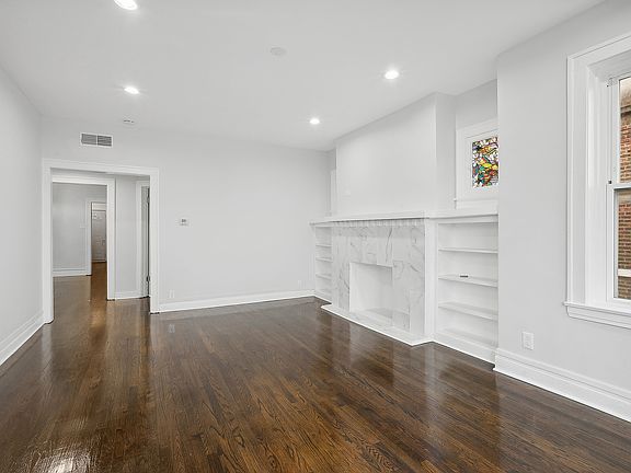 4th image of 5534 W Gladys Ave