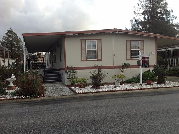 2nd image of 433 Giannotta Way