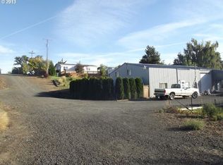 24 N Church St, Dufur, OR 97021