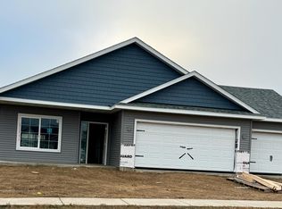209 8th Ave NE, Isanti, MN 55040