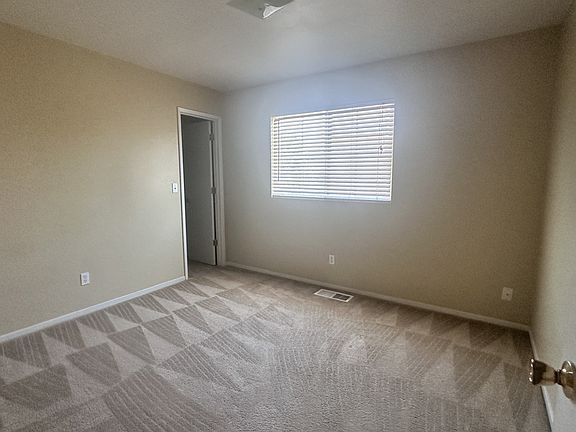 4th image of 3721 Beam Ave
