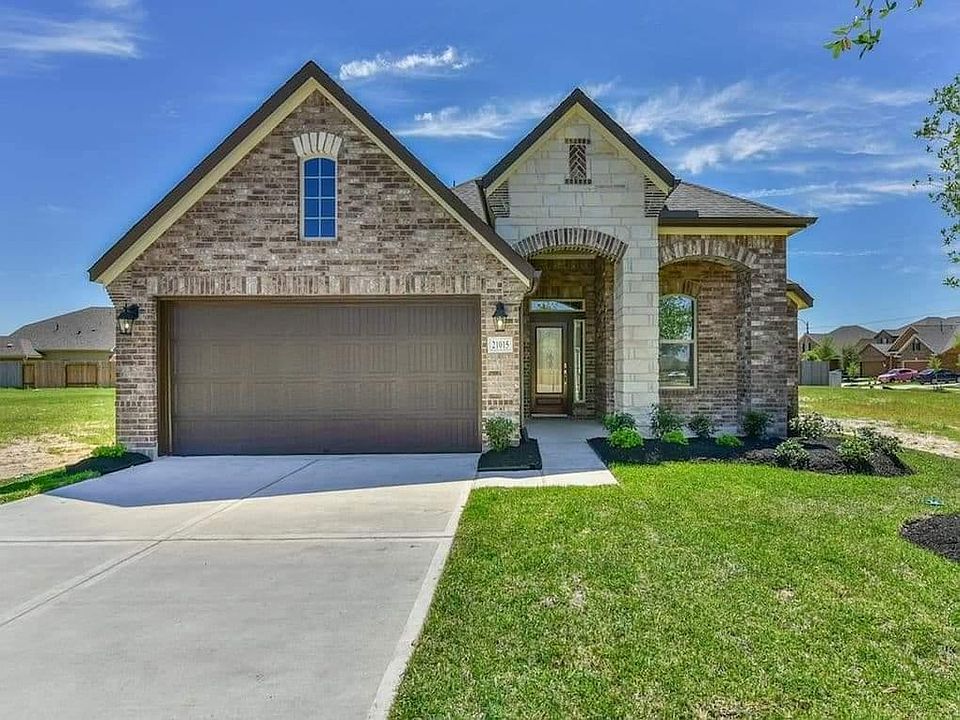 1st image of 21015 Chir Pine Cir