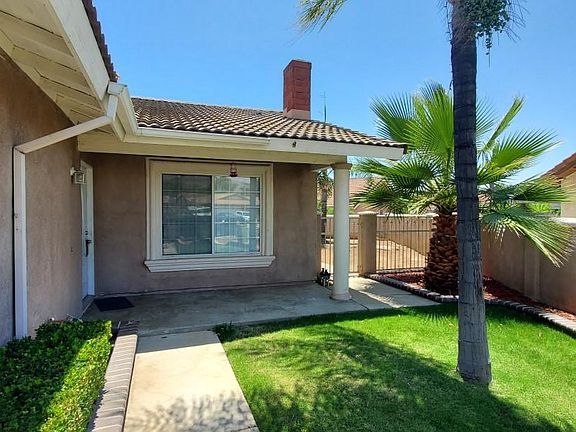 3rd image of 23225 Melinda Ct