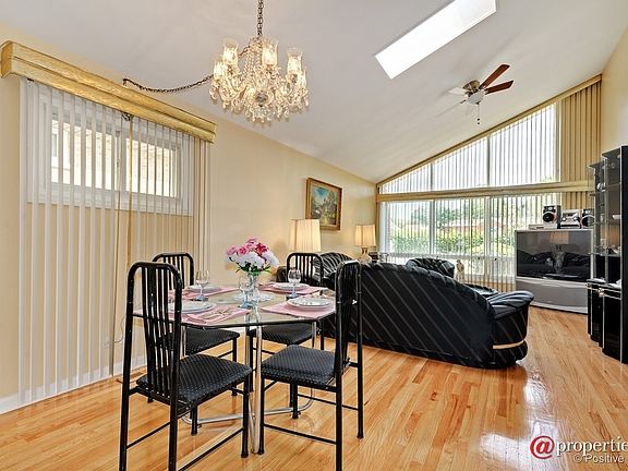 4th image of 6636 N Kenneth Ave