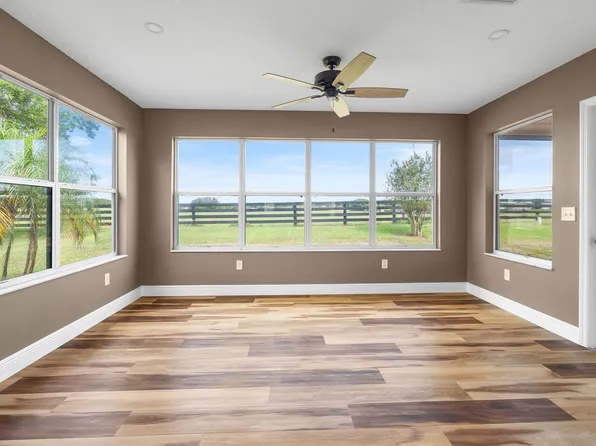 1228 Carvello Dr, The Villages, FL 32162