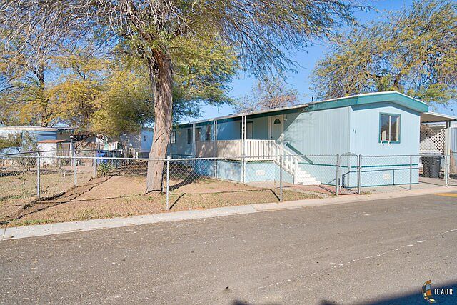 1st image of 1313 E 7th St