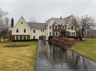 2S110 Willow Creek Dr, Elburn, IL 60119