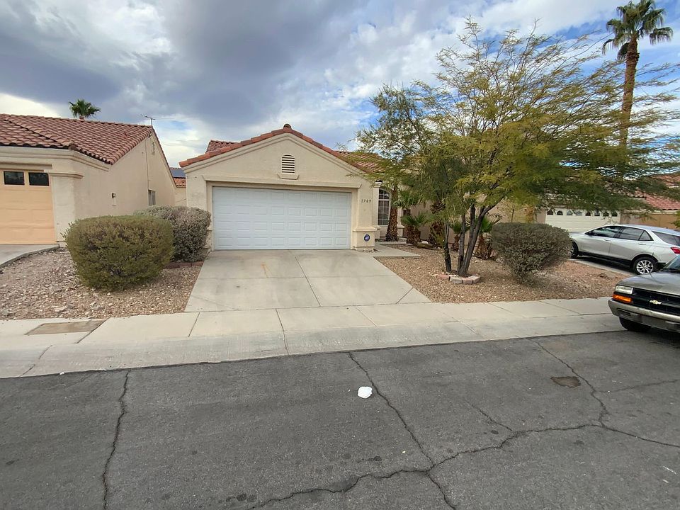 1st image of 1709 Matador Way