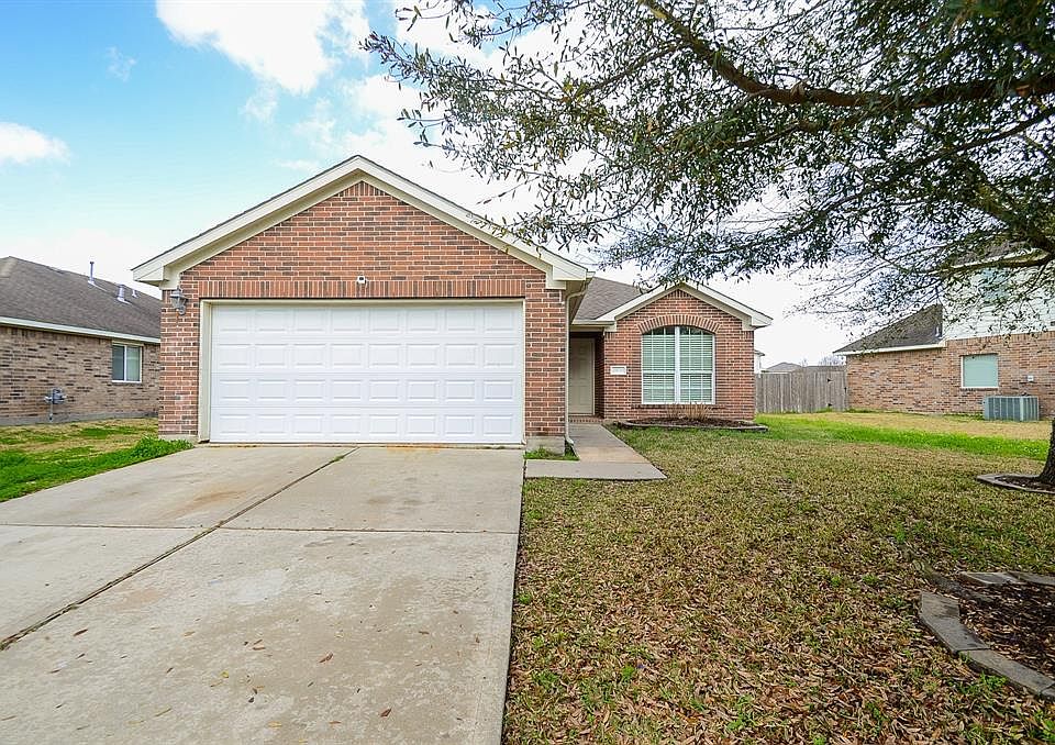 1st image of 21910 Silverfield Park Ln