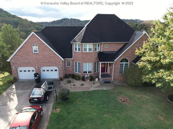 2 Elizabeth Dr, Charleston, WV 25312