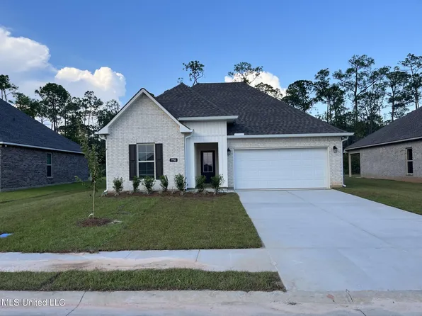 7752 Claymont Cir, Ocean Springs, MS 39564