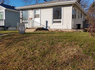 812 Knoll Ave, Waterloo, IA 50701