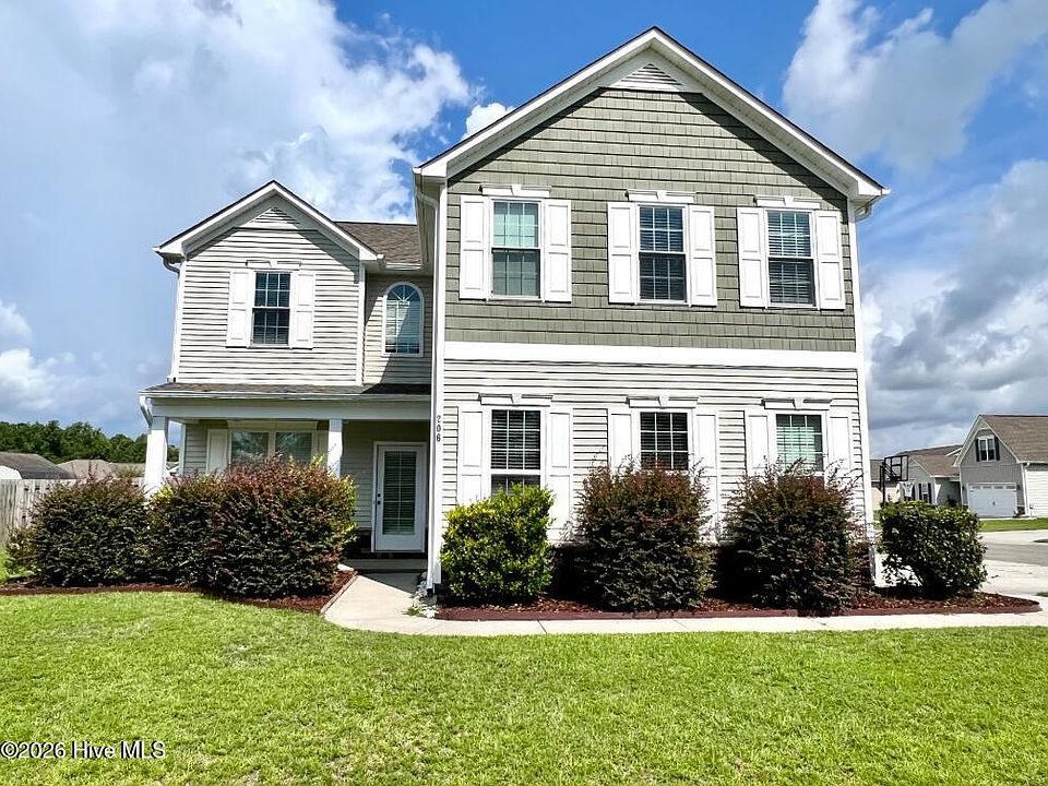 1st image of 206 Preswick Dr