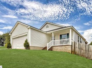 210 Seven Pines Ct, Greer, SC 29651