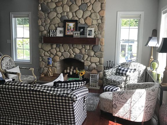 5th image of 65587 North Dr