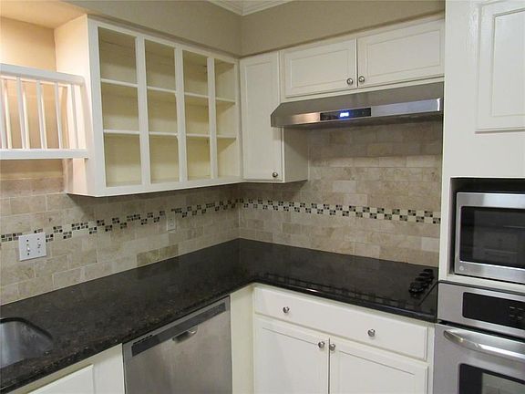 4th image of 4128 Meyerwood Dr
