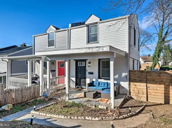 812 51st St NE, Washington, DC 20019