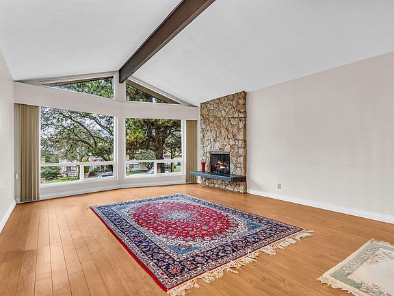 3rd image of 6884 Toderick St