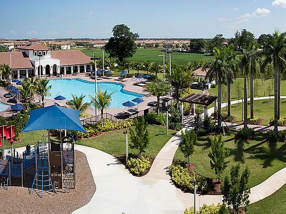 Clubhouse Panoramic View