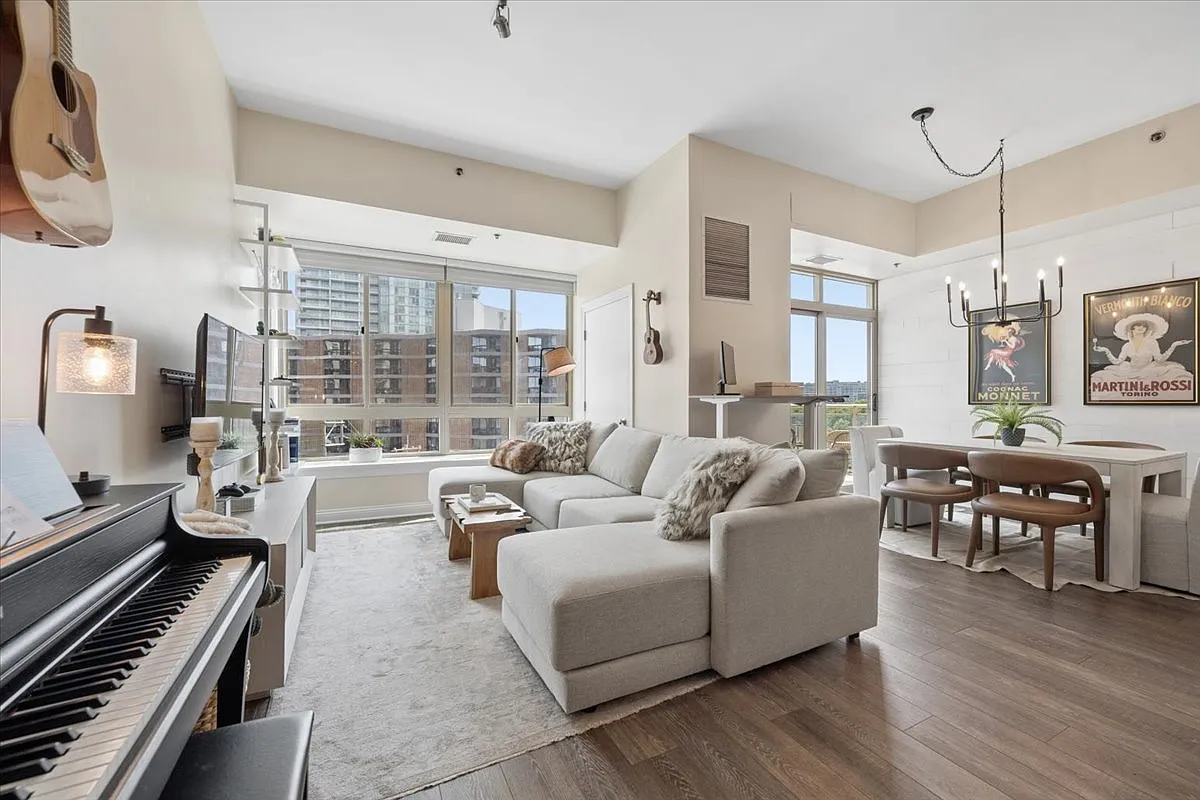 2 bed, 1292 sqft, $4,600 — Photo 4