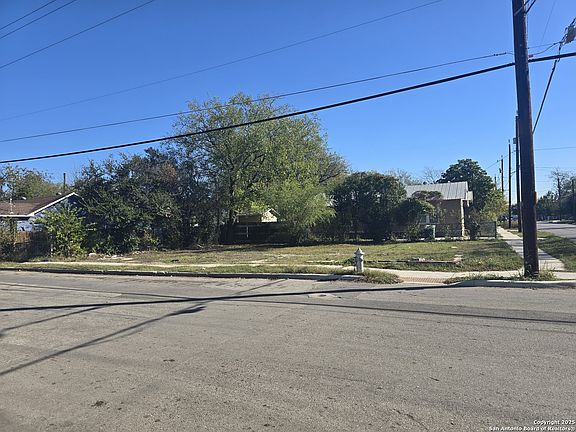 3rd image of 2019 El Paso LOT 7D