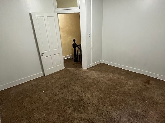 3rd image of 617 E Market St Unit B
