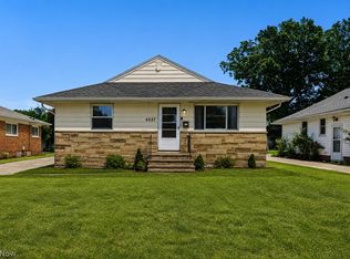 4557 W 223rd St, Fairview Park, OH 44126