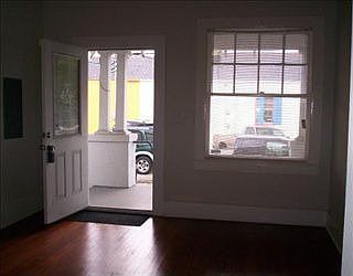 4th image of 1130 Joliet St
