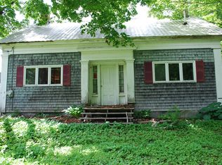 1840ERA Antique Cape On One Acre, Freedom, ME 04941