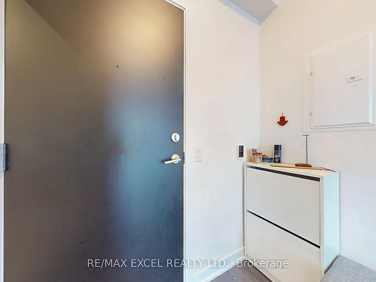 87 Peter St #2507 — Photo 16