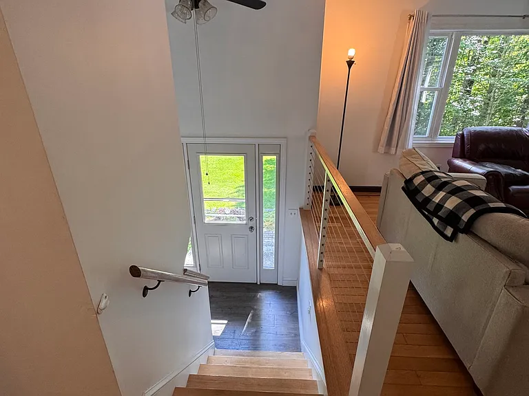 190 Pillsbury Rd — Photo 10