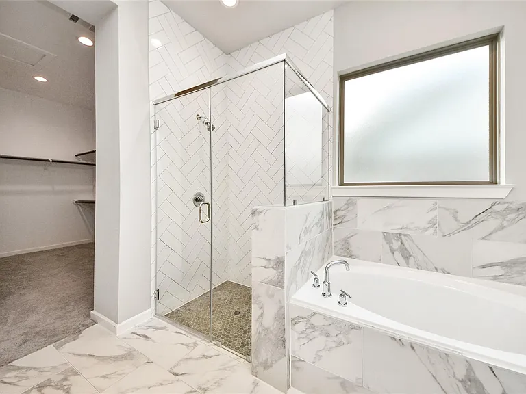2901 Apple Rose Ln — Photo 22