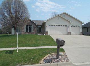 1104 Kester Rd, Marshalltown, IA 50158