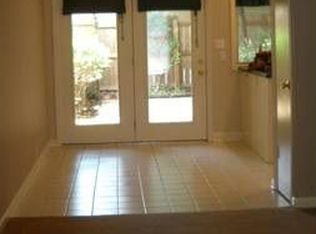 5890 Roxbury Dr, Memphis, TN 38119