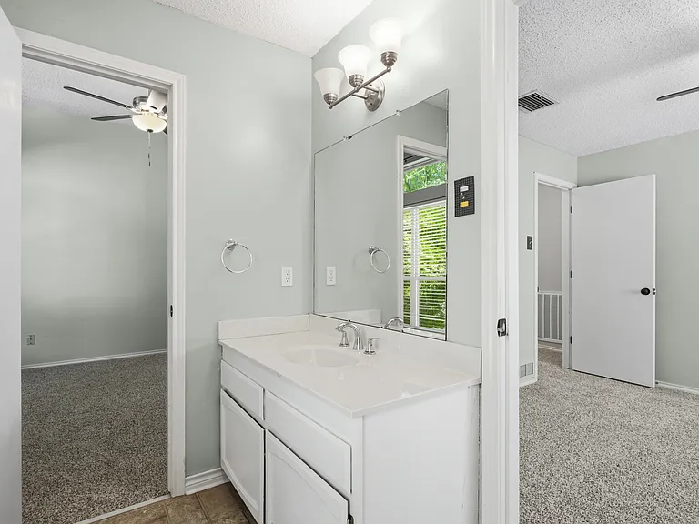9351 Highedge Cir — Photo 24