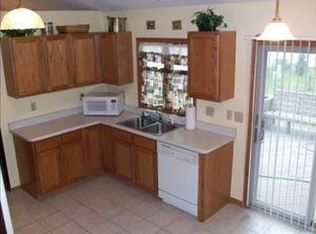 1690 Amber Dr, Hobart, IN 46342