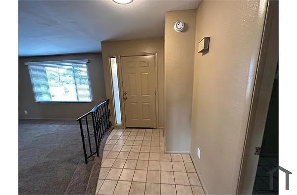 Building Photo - 1533 E Bell De Mar Dr