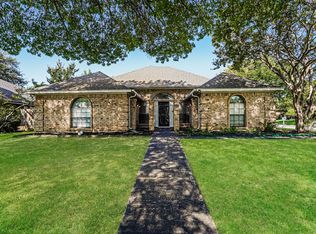 2206 Reading Rd, Arlington, TX 76011