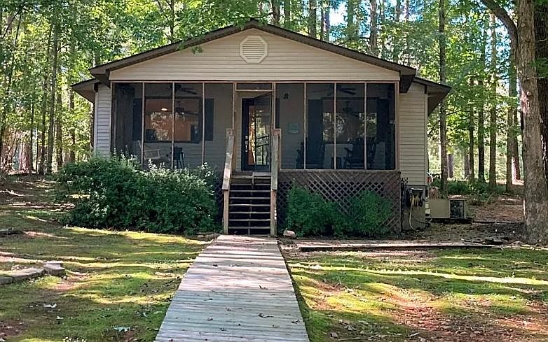 2nd image of 3106 Addie Pond Way SW