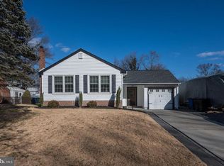 211 Valley Forge Rd, Cinnaminson, NJ 08077