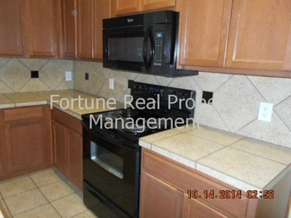 2nd image of 1419 Piedmont Dr