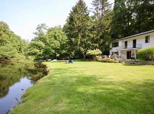 226 Foss Dr, Nyack, NY 10960