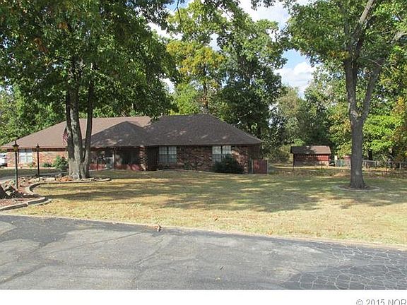 3rd image of 13833 E Crestview Dr