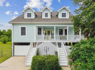 116 Saint Joseph St, Waveland, MS 39576
