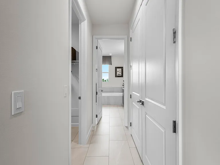 16171 Oakview Dr — Photo 26