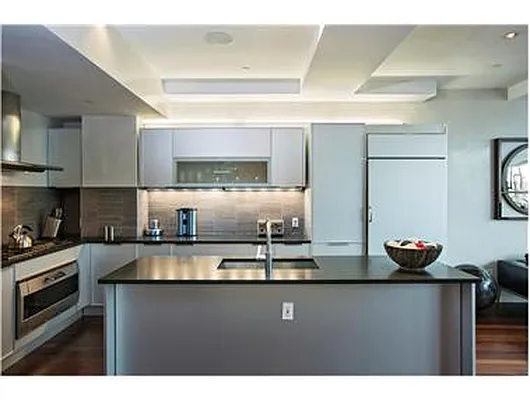 Rented by Douglas Elliman | media 31
